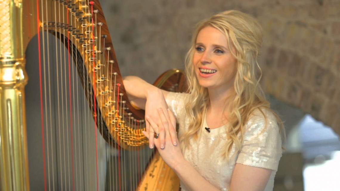 Irish Harpist